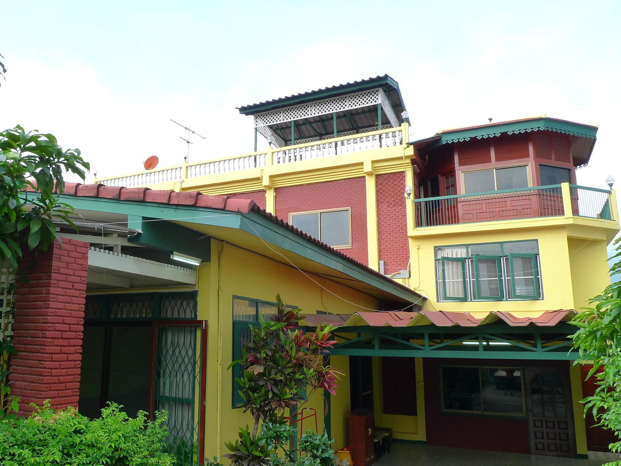 Hotel Baan Kaewta à Chiang Mai Extérieur photo