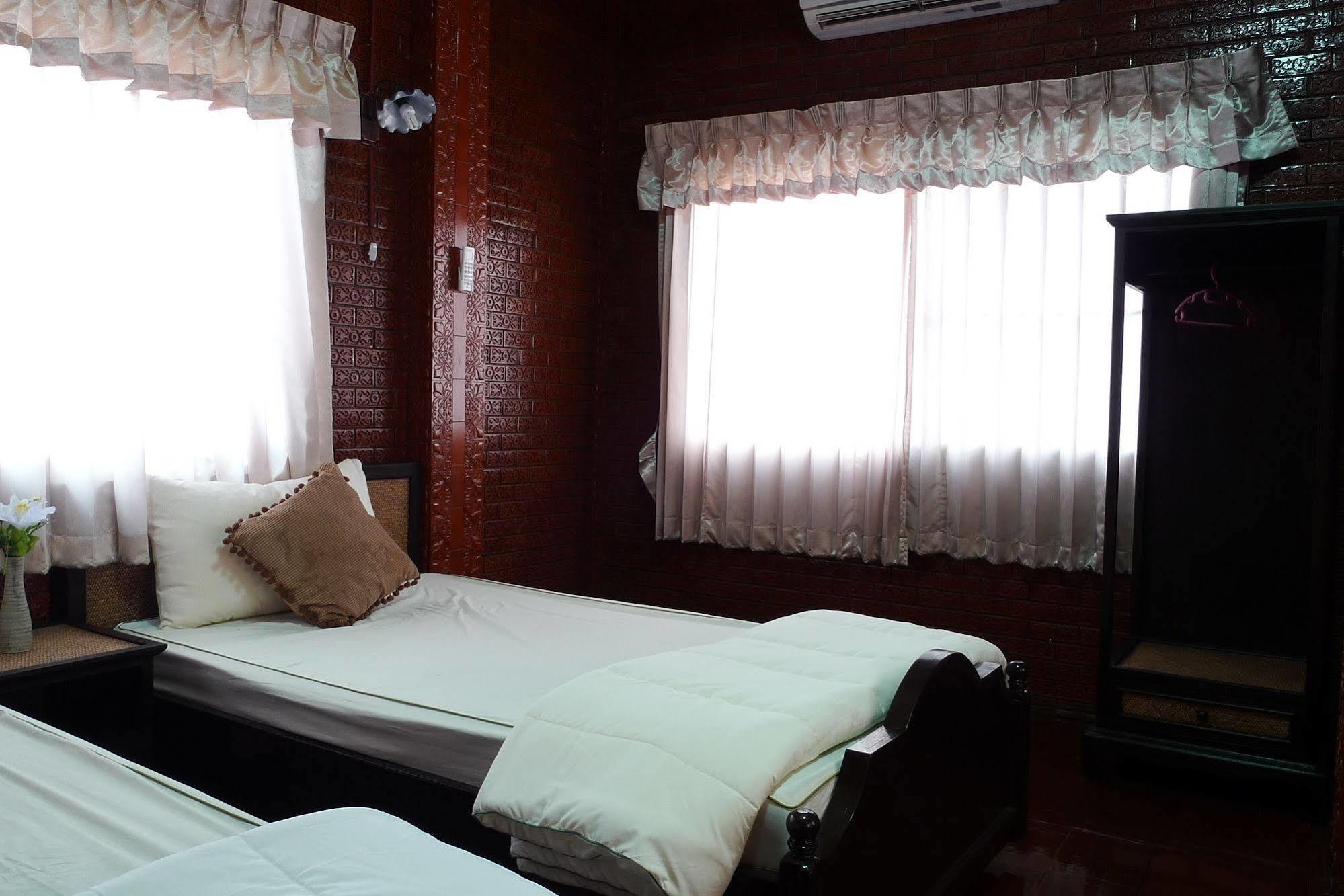 Hotel Baan Kaewta à Chiang Mai Extérieur photo